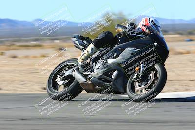 media/Jan-09-2022-SoCal Trackdays (Sun) [[2b1fec8404]]/Turn 8 (1045am)/